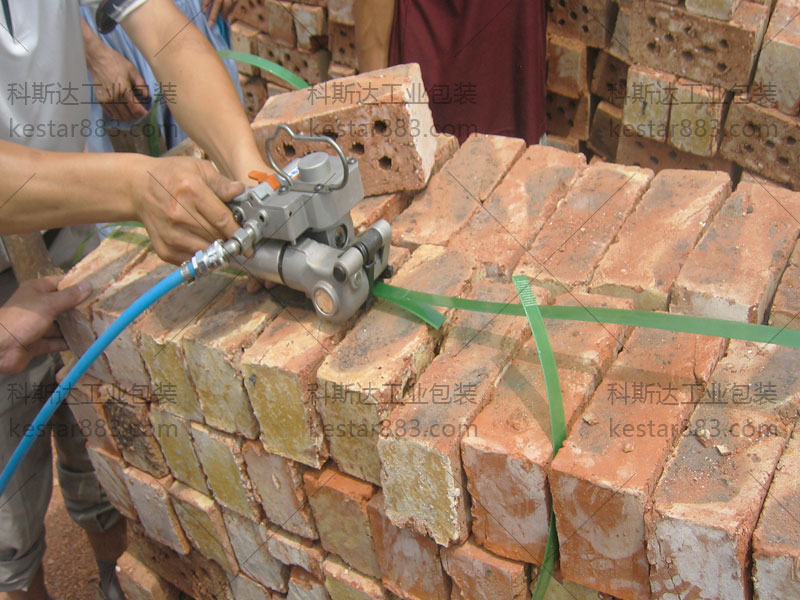 磚頭塑鋼打包帶捆扎不牢固是什么原因呢？