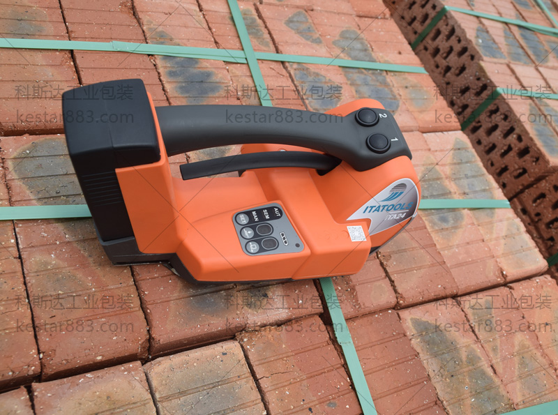 如何選擇合適的塑鋼帶打包機你清楚嗎？